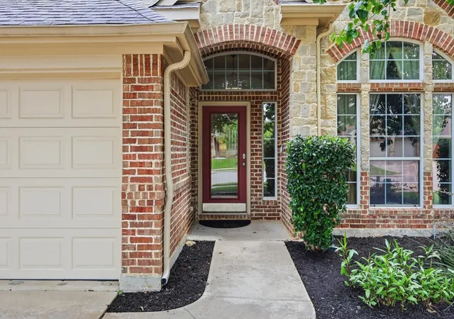 Photo 1 of Single family home for sale at 7408 Innisbrook Ln, Fort Worth, TX 76179 | MLS# 21257490 | Listing updated on 2026-08-27