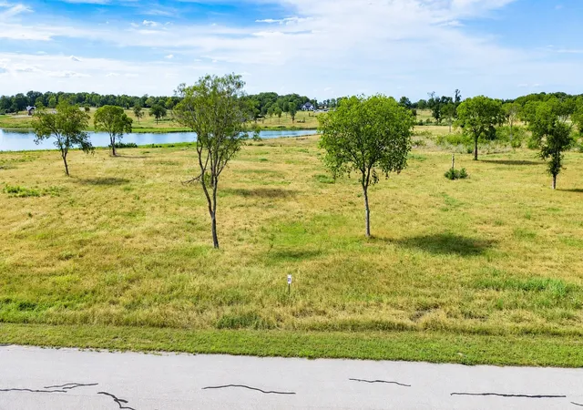 Photo 1 of Land for sale at Lot 27-R Chambers Bay, Kerens, TX 75144 | MLS# 21271623 | Listing updated on 2026-09-02