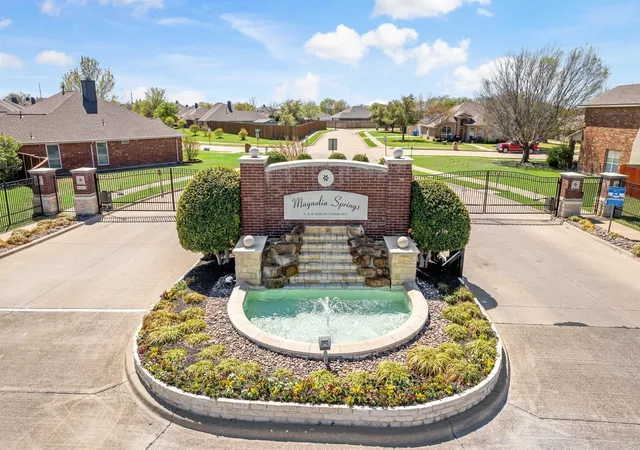 Homes for sale in Rowlett, TX | 3509 Mistletoe Ln, Rowlett, TX 75088 | MLS# 21271633