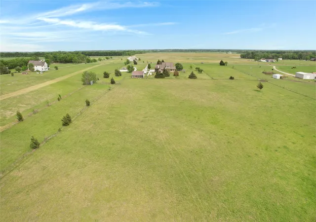 Photo 3 of Land for sale at 022 East Line, Whitewright, TX 75491 | MLS# 21271642 | Listing updated on 2026-10-06