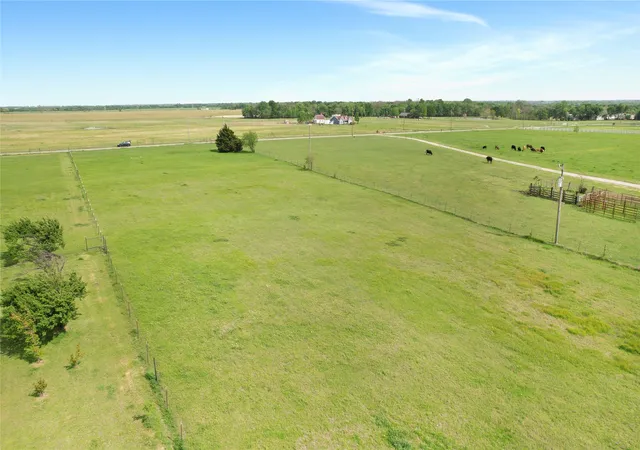 Photo 3 of Land for sale at 022 East Line, Whitewright, TX 75491 | MLS# 21271642 | Listing updated on 2026-10-06