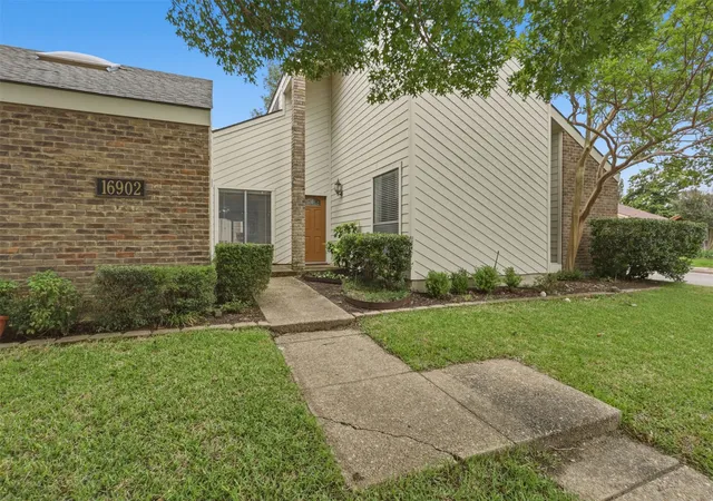 Photo 2 of Single family home for sale at 16902 Davenport Ct, Dallas, TX 75248 | MLS# 21271223 | Listing updated on 2026-08-28