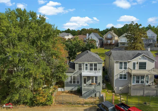 Photo 3 of Single family home for sale at 5710 Wood Ridge Dr, Shreveport, LA 71119 | MLS# 21271779 | Listing updated on 2026-07-21