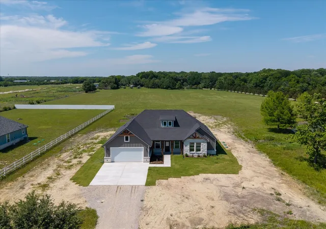 Homes for sale in Leonard, TX | 1533 County Road 4945, Leonard, TX 75452 | MLS# 21271936