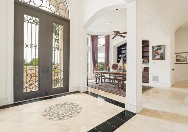 Photo 3 of Single family home for sale at 1237 Overlook Ct, Whitney, TX 76692 | MLS# 21259130 | Listing updated on 2026-08-17