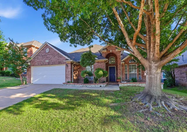 1st image of 4816 Diamond Trace Trl, Fort Worth, TX 76244 | MLS# 21269640