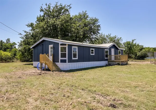 Homes for sale in Kaufman, TX | 1260 County Road 143, Kaufman, TX 75142 | MLS# 21271123