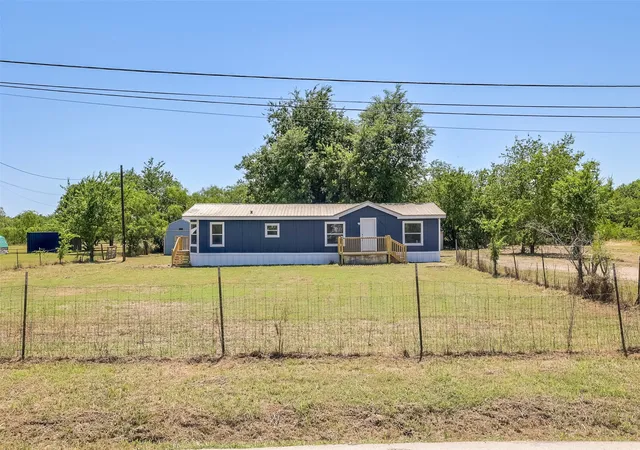 Homes for sale in Kaufman, TX | 1260 County Road 143, Kaufman, TX 75142 | MLS# 21271123