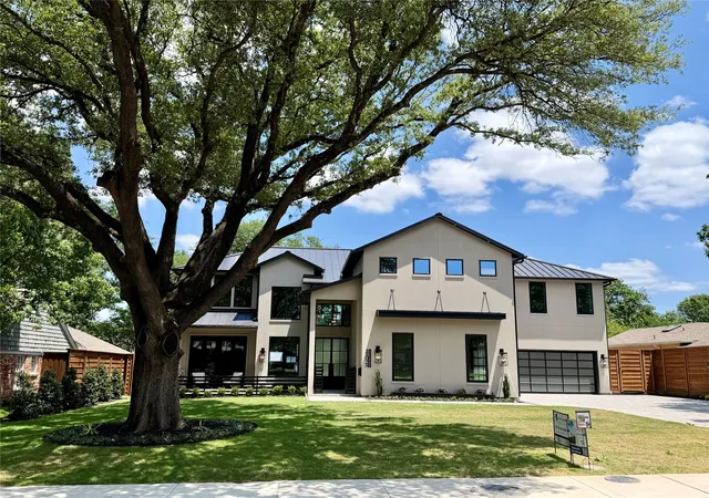 Photo 3 of Sale Pending at 11028 Edgemere Rd, Dallas, TX 75230 | MLS# 21269734 | Listing updated on 2026-08-05