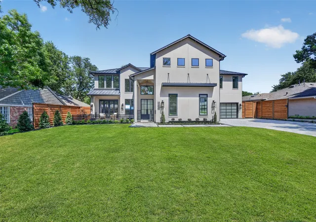 Photo 3 of Sale Pending at 11028 Edgemere Rd, Dallas, TX 75230 | MLS# 21269734 | Listing updated on 2026-08-05