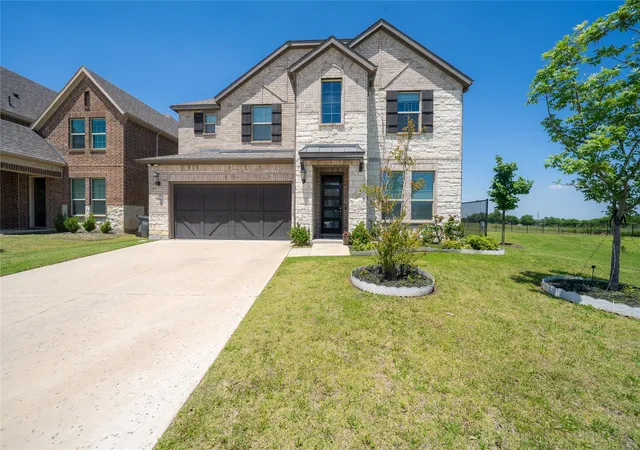 Photo 1 of Single family home for sale at 2104 Covey Ct, Little Elm, TX 75068 | MLS# 21269190 | Listing updated on 2026-08-26