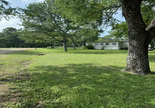 Homes for sale in Gun Barrel City, TX | 220 Hollyglen St, Gun Barrel City, TX 75156 | MLS# 21271764