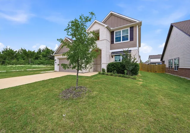 Homes for sale in Sherman, TX | 705 Ray St, Sherman, TX 75090 | MLS# 21271982