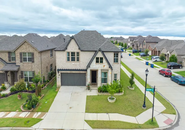 Photo 2 of Single family home for sale at 6226 Hightower St, Aubrey, TX 76227 | MLS# 21272135 | Listing updated on 2026-08-25