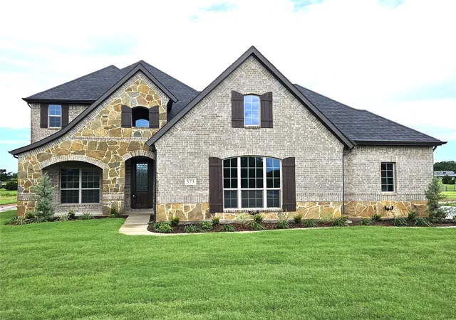 Homes for sale in Whitesboro, TX | 373 Willie's Ct, Whitesboro, TX 76273 | MLS# 21271274