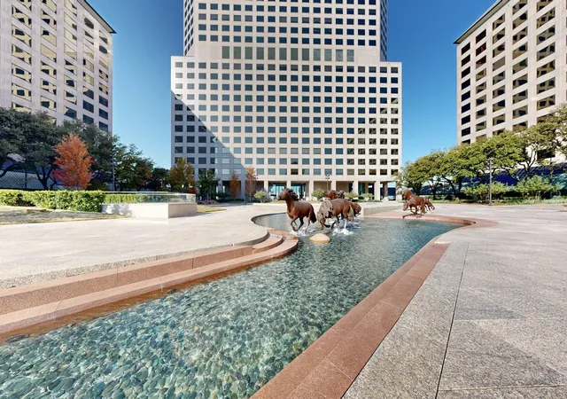 2nd image of 330 Las Colinas Blvd E, Irving, TX 75039