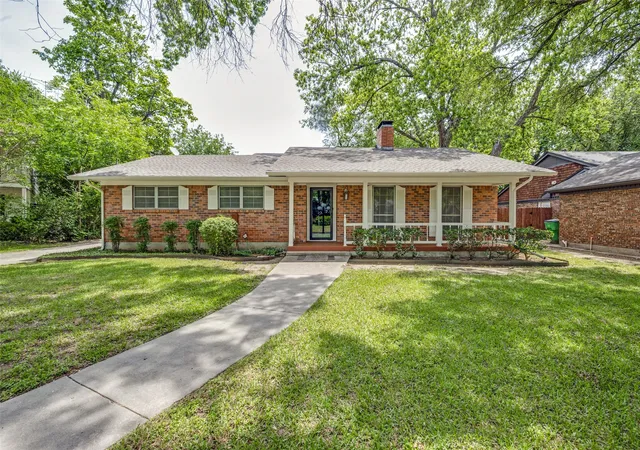 Homes for sale in Gainesville, TX | 19 Shadowood Ln, Gainesville, TX 76240 | MLS# 21269939