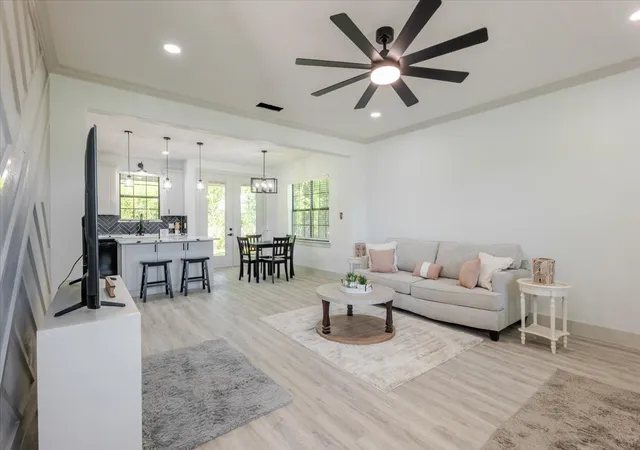 Homes for sale in Mineral Wells, TX | 1001 Sw 1St Ave, Mineral Wells, TX 76067 | MLS# 21272142