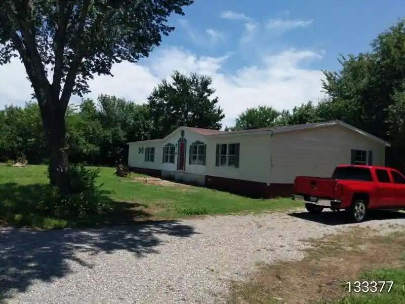 Manufactured home for sale at 466 County Road 3070, Bonham, TX 75418 | MLS# 21272190 | Listing updated on 2026-06-15