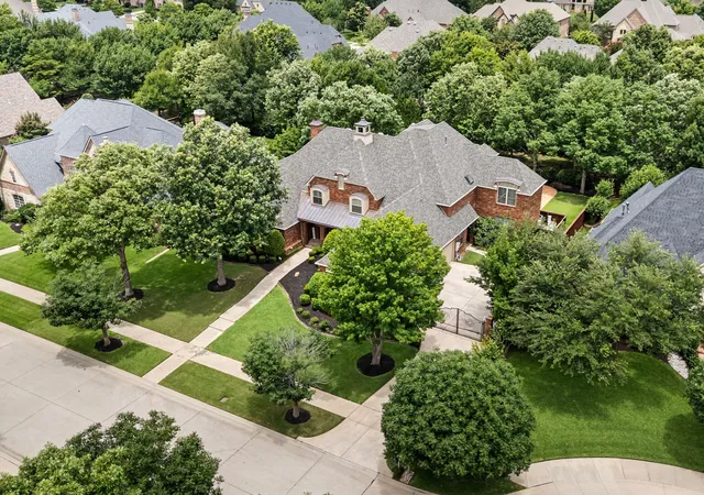 Homes for sale in Colleyville, TX | 1908 Stratton Ct, Colleyville, TX 76034 | MLS# 21265199