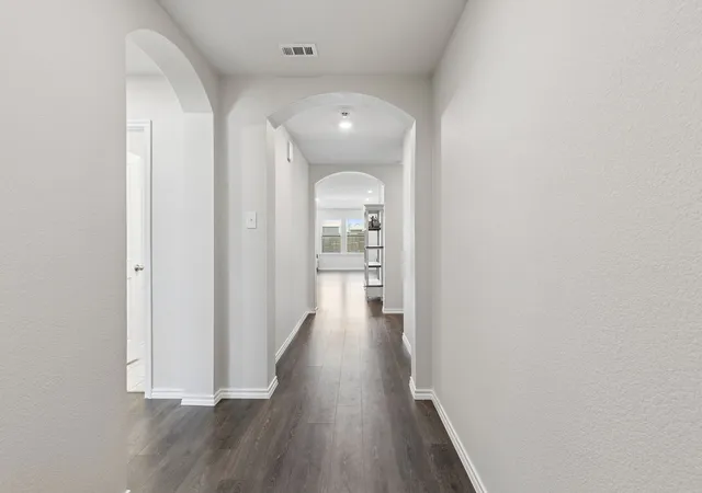 Photo 2 of Single family home for sale at 932 Juno Ln, Denton, TX 76209 | MLS# 21272054 | Listing updated on 2026-08-29