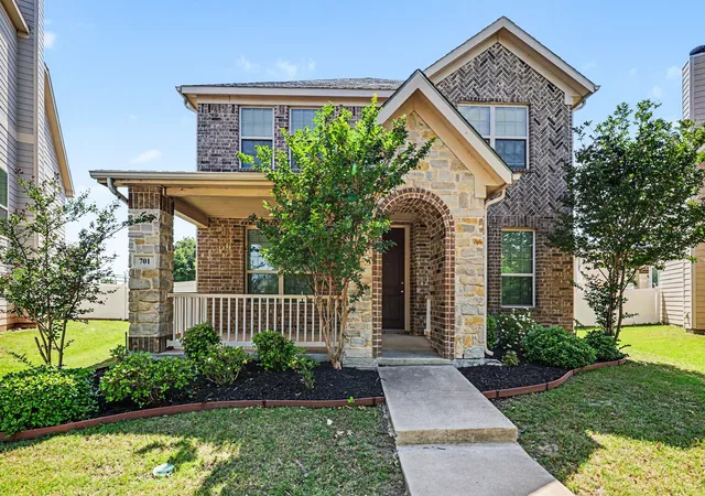 Photo 1 of Sale Pending at 701 Whitemarsh Dr, Aubrey, TX 76227 | MLS# 21268830 | Listing updated on 2026-07-28