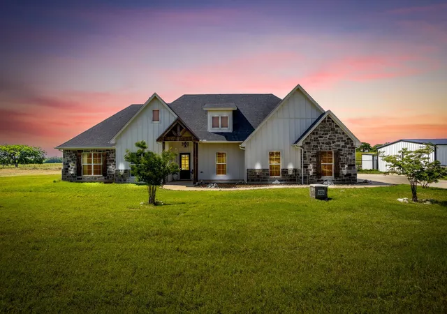 Photo 1 of Sale Pending at 1024 Monarch Ct, Poolville, TX 76487 | MLS# 21266685 | Listing updated on 2026-07-20