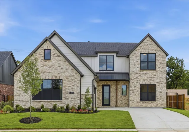 Photo 1 of Single family home for sale at 8421 Witt St, North Richland Hills, TX 76182 | MLS# 21272438 | Listing updated on 2026-10-03
