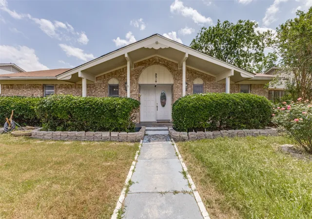 Photo 4 of Single family home for sale at 3310 O Henry Dr, Garland, TX 75042 | MLS# 21272494 | Listing updated on 2026-10-02