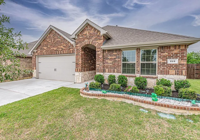 Homes for sale in Caddo Mills, TX | 213 Pintail Dr, Caddo Mills, TX 75135 | MLS# 21269218