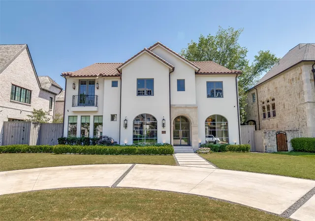 Homes for sale in University Park, TX | 3833 Wentwood Dr, University Park, TX 75225 | MLS# 21269746