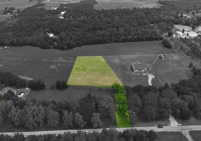 Photo 1 of Land for sale at Tbd Mcfarlin Rd #Lot 1R, Collinsville, TX 76233 | MLS# 21272469 | Listing updated on 2026-08-18