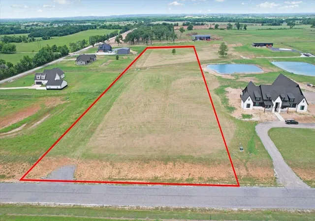 Photo 4 of Land for sale at 913 Club Lake Rd, Whitesboro, TX 76273 | MLS# 21271062 | Listing updated on 2026-09-18
