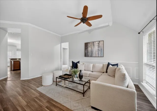 Photo 3 of Sale Pending at 11758 Corsicana Dr, Frisco, TX 75035 | MLS# 21272561 | Listing updated on 2026-08-31
