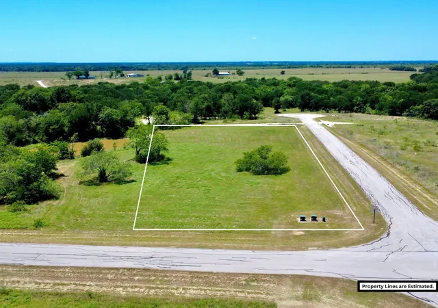 Photo 2 of Land for sale at Lot 29 Stillwater Shores Dr, Corsicana, TX 75109 | MLS# 21272562 | Listing updated on 2026-07-17