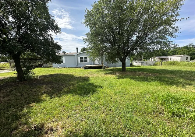 Photo 3 of Sale Pending at 3360 Old Sherman Rd, Whitesboro, TX 76273 | MLS# 21272571 | Listing updated on 2026-07-16