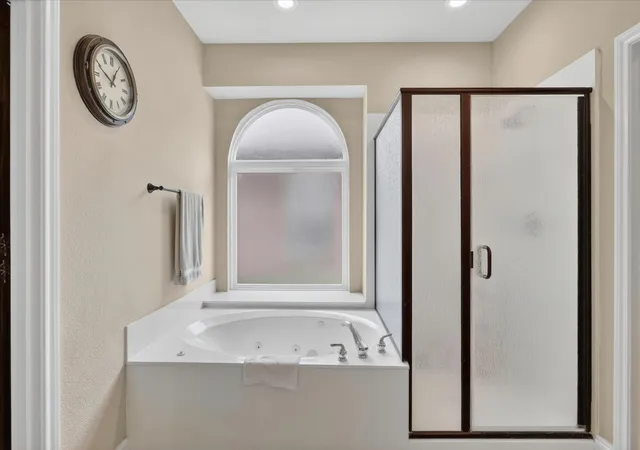 Photo 3 of Sale Pending at 8849 Trace Ridge Pkwy, Fort Worth, TX 76244 | MLS# 21269536 | Listing updated on 2026-08-28