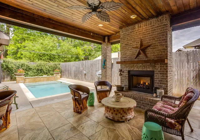 3rd image of 3318 W 5Th St, Fort Worth, TX 76107 | MLS# 21271001