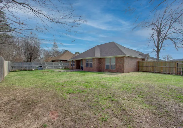 Homes for sale in Wake Village, TX | 122 Corley Circle, Wake Village, TX 75501 | MLS# 21272623