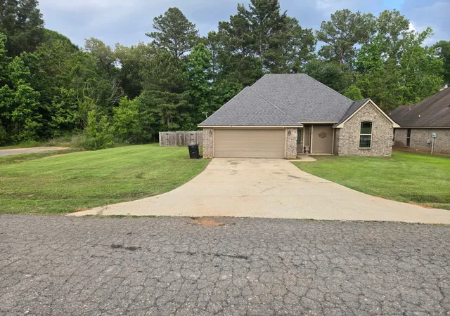 1st image of 139 Foxchase Dr, Haughton, LA 71037 | MLS# 21272638