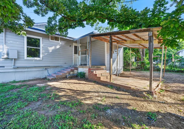 Homes for sale in Mineral Wells, TX | 2006 20th St, Mineral Wells, TX 76067 | MLS# 21272611