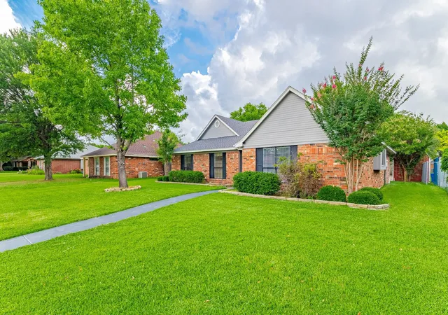 Homes for sale in Rowlett, TX | 3618 Flagstone Ave, Rowlett, TX 75088 | MLS# 21272666