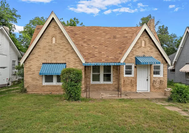 Homes for sale in Waco, TX | 1511 Maple Ave, Waco, TX 76707 | MLS# 21267240