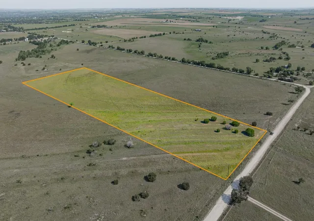 Homes for sale in Hamilton, TX | Tbd County Road 422, Hamilton, TX 76566 | MLS# 21272801