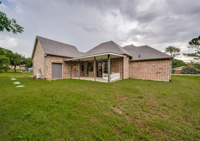 Homes for sale in Argyle, TX | 444 Ben Boyd Rd, Argyle, TX 76226 | MLS# 21270248