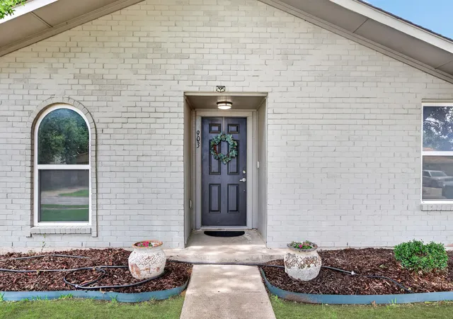 Homes for sale in Allen, TX | 903 Grassy Glen Dr, Allen, TX 75002 | MLS# 21272851