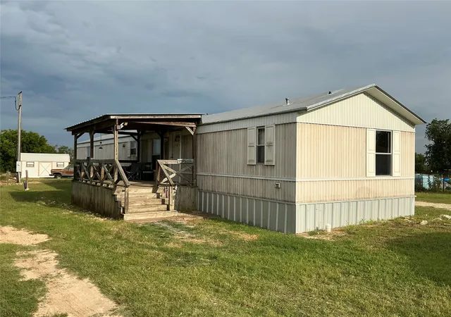 Homes for sale in Oglesby, TX | 109 Mckelvain St, Oglesby, TX 76561 | MLS# 21271972