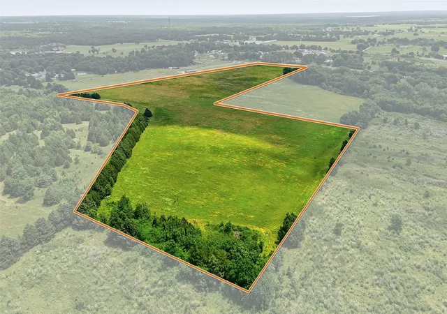 Photo 3 of Land for sale at Tracts 4 And 5 Sandusky Rd, Whitesboro, TX 76273 | MLS# 21269583 | Listing updated on 2026-10-06