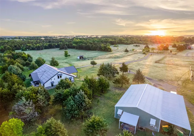 Land for sale at 3412 County Road 2173, Greenville, TX 75402 | MLS# 21272454