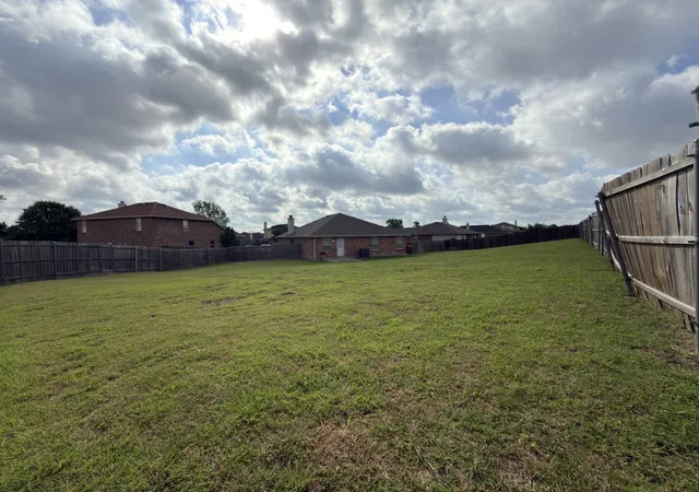Photo 4 of Single family home for sale at 1201 Cyprus Dr, Royse City, TX 75189 | MLS# 21272968 | Listing updated on 2026-10-02
